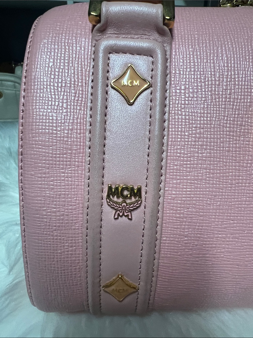 MCM Pink Leather Barrel Satchel with Gold Hardware - Picture 9 of 12